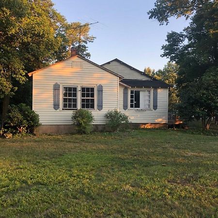 Private Cottage In Rural Clemmons Exterior foto